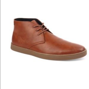 New Men’s Barrett chukka boots